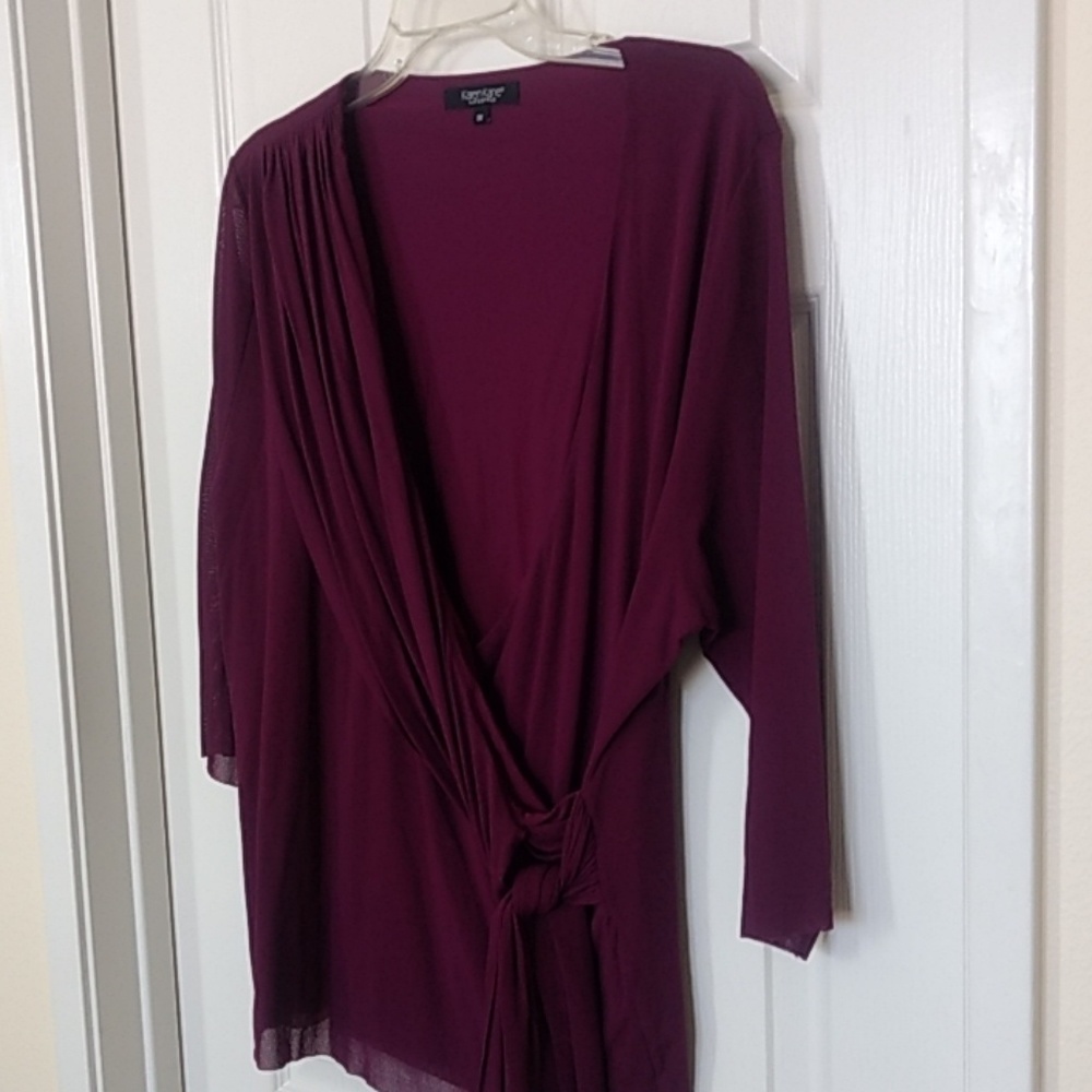 Wrap top with side tie